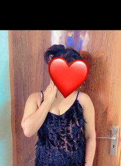 Samaira cam show and real meet - escort in Noida Photo 4 of 4