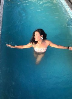 Samaira Shrestha - Acompañantes transexual in Mumbai Photo 8 of 9