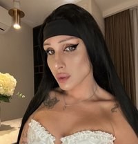 Samanta 🇷🇺 First time in Jeddah - Transsexual escort in Jeddah Photo 16 of 23