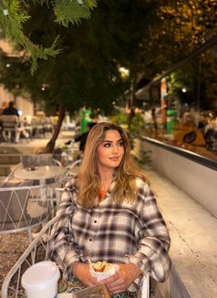 Scarlet - puta in İstanbul Photo 4 of 7
