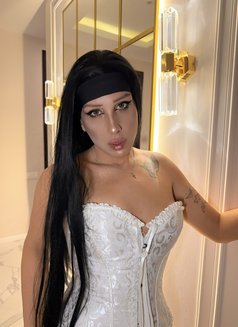 Samanta 🇷🇺 First time in Jeddah - Acompañantes transexual in Jeddah Photo 2 of 23