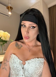 Samanta 🇷🇺 First time in Jeddah - Acompañantes transexual in Jeddah Photo 4 of 23