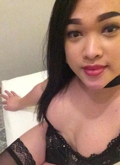 Samantha Asian - Transsexual escort in Amsterdam Photo 4 of 10