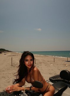Samantha Brae - Acompañantes transexual in Makati City Photo 3 of 6