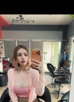Samantha Chloe TIGHT P*SSY - puta in Manila Photo 18 of 25