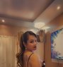 Samantha - Transsexual escort in Riyadh Photo 1 of 5