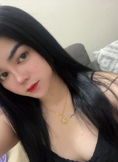 Samantha - escort in Dubai Photo 2 of 5