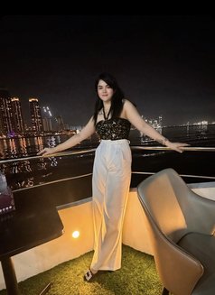 Samantha - escort in Dubai Photo 4 of 5