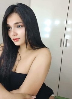 New girl in town - escort in Kuala Lumpur Photo 1 of 6