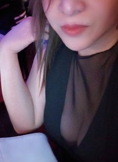 Samantha - escort in Kuala Lumpur Photo 5 of 5