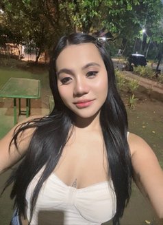 Samantha - escort in Manila Photo 5 of 7