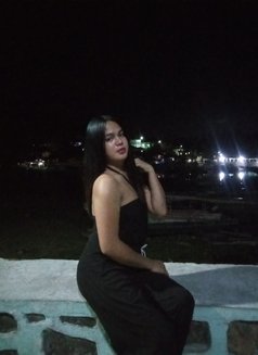 Samantha - puta in Manila Photo 8 of 9