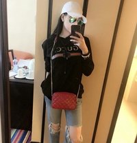Vera - puta in Singapore