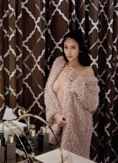 Samantha - escort in Phuket Photo 7 of 8