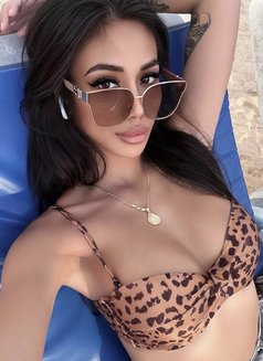 Samantha - escort in Phuket Photo 4 of 8