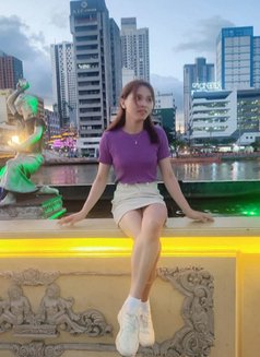 Samantha - Transsexual escort in Manila Photo 1 of 5