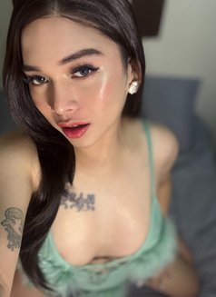 Samantha - Transsexual escort in Manila Photo 12 of 20