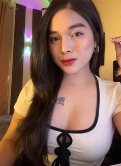 Samantha - Transsexual escort in Manila Photo 16 of 20