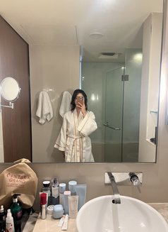 Samantha - Transsexual escort in Manila Photo 23 of 23