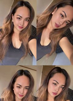 Samantha - Transsexual escort in Manila Photo 3 of 10