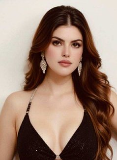 Samantha Jones - escort in Doha Photo 2 of 6