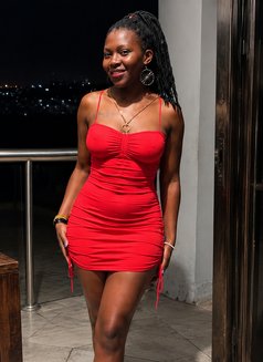 Samantha🥵 - puta in Kisii Photo 6 of 6