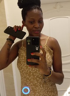 Samantha🥵 - puta in Nairobi Photo 4 of 4