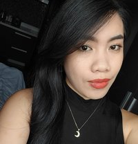 Samantha Lee - puta in Makati City