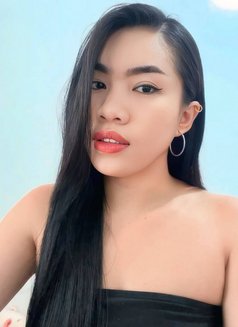 Samantha Lee - puta in Makati City Photo 6 of 6