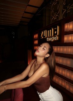 Samanthalocious baby face 🤪 - puta in Bangkok Photo 14 of 15