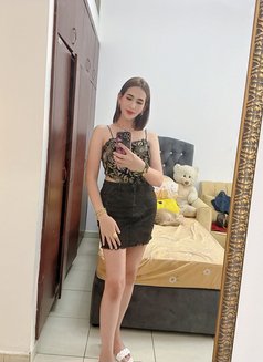 Samantha Smith - Transsexual escort in Dubai Photo 3 of 7