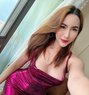 Samantha Smith - Acompañantes transexual in Dubai Photo 7 of 7