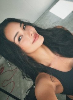 Samantha Xoxo - puta in Singapore Photo 8 of 8