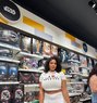 Samantha - puta in Doha Photo 1 of 1