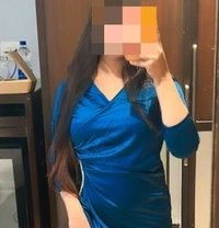 ❣️Im Divya air hostess ready to meet❣️ - puta in Mumbai Photo 2 of 3