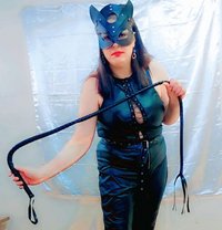 Samar - escort in Abu Dhabi