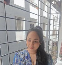 Housewife Mandakini college girl lipsa a - escort in Hyderabad