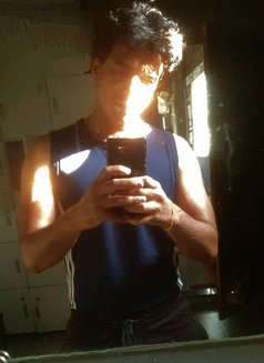 Samar - Male escort in New Delhi Photo 1 of 3