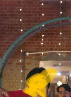Samar - Male escort in New Delhi Photo 1 of 1