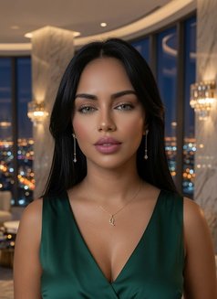 Samar Quen - escort in Abu Dhabi Photo 1 of 3