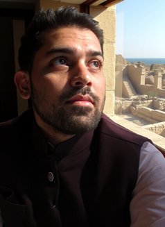 Samar Singh - Male escort in Mumbai Photo 2 of 5
