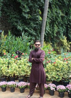 Samar Singh - Male escort in Mumbai Photo 4 of 5