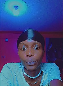 Samara‍🩹 - Male escort in Nairobi Photo 7 of 9