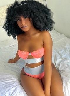 Samara squirter - escort in Dubai Photo 6 of 25