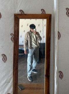 Samay - Male escort in Mumbai Photo 1 of 1