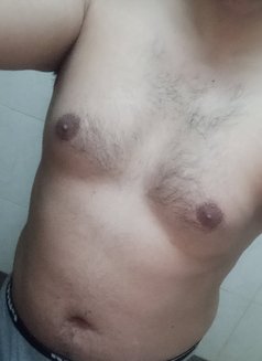 Samay - Male escort in Riyadh Photo 3 of 4
