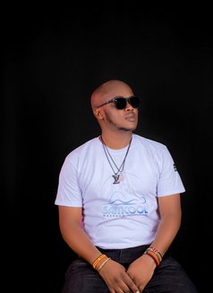 Samcool Massage Parlour - Acompañantes masculino in Kisumu Photo 3 of 5