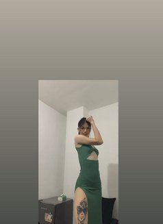 Samcy - Transsexual escort in Manila Photo 2 of 5