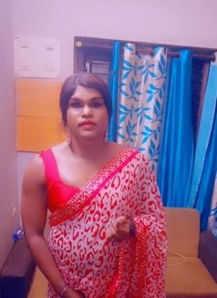 Sameeksha Kunder - Acompañantes transexual in Mangalore Photo 2 of 6