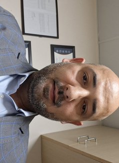 Sameer 40"s - Male escort in Chandigarh Photo 1 of 1